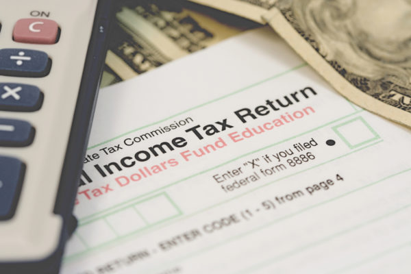 Income Tax Form with calculator